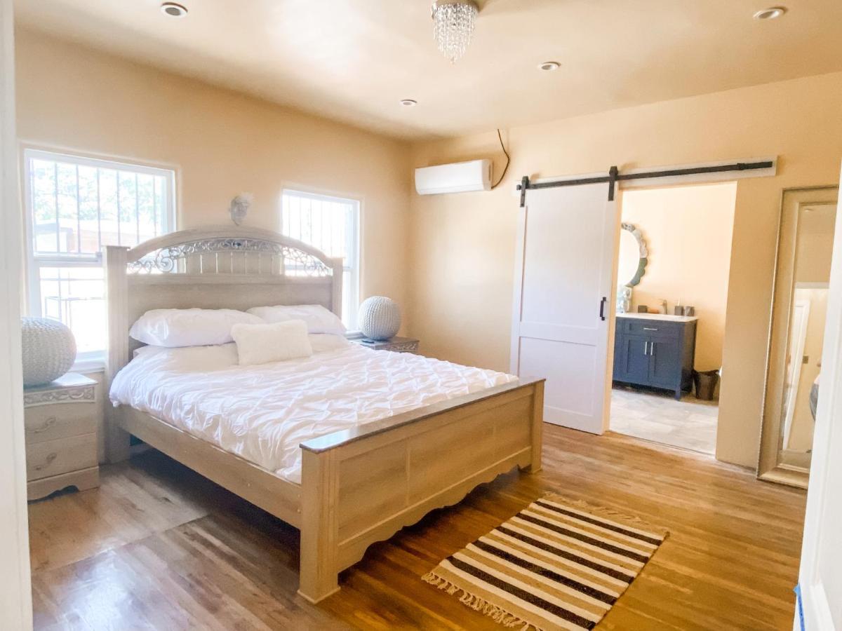 Island Girl Spa + Bed And Breakfast Los Angeles Buitenkant foto
